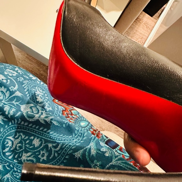 Christian Louboutin ‘Pigalle’ Lumps in Black - Picture 8 of 12